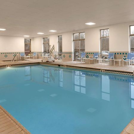 Embassy Suites Newark - Wilmington/South Exteriör bild
