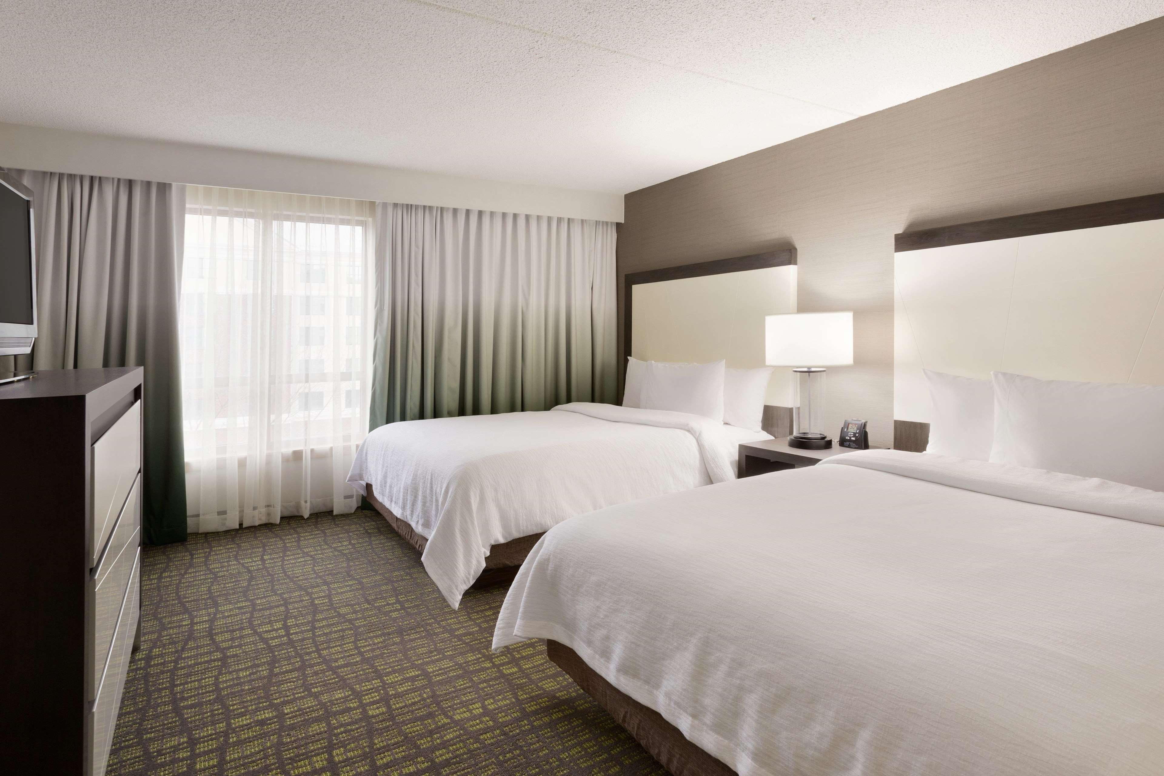 Embassy Suites Newark - Wilmington/South Exteriör bild