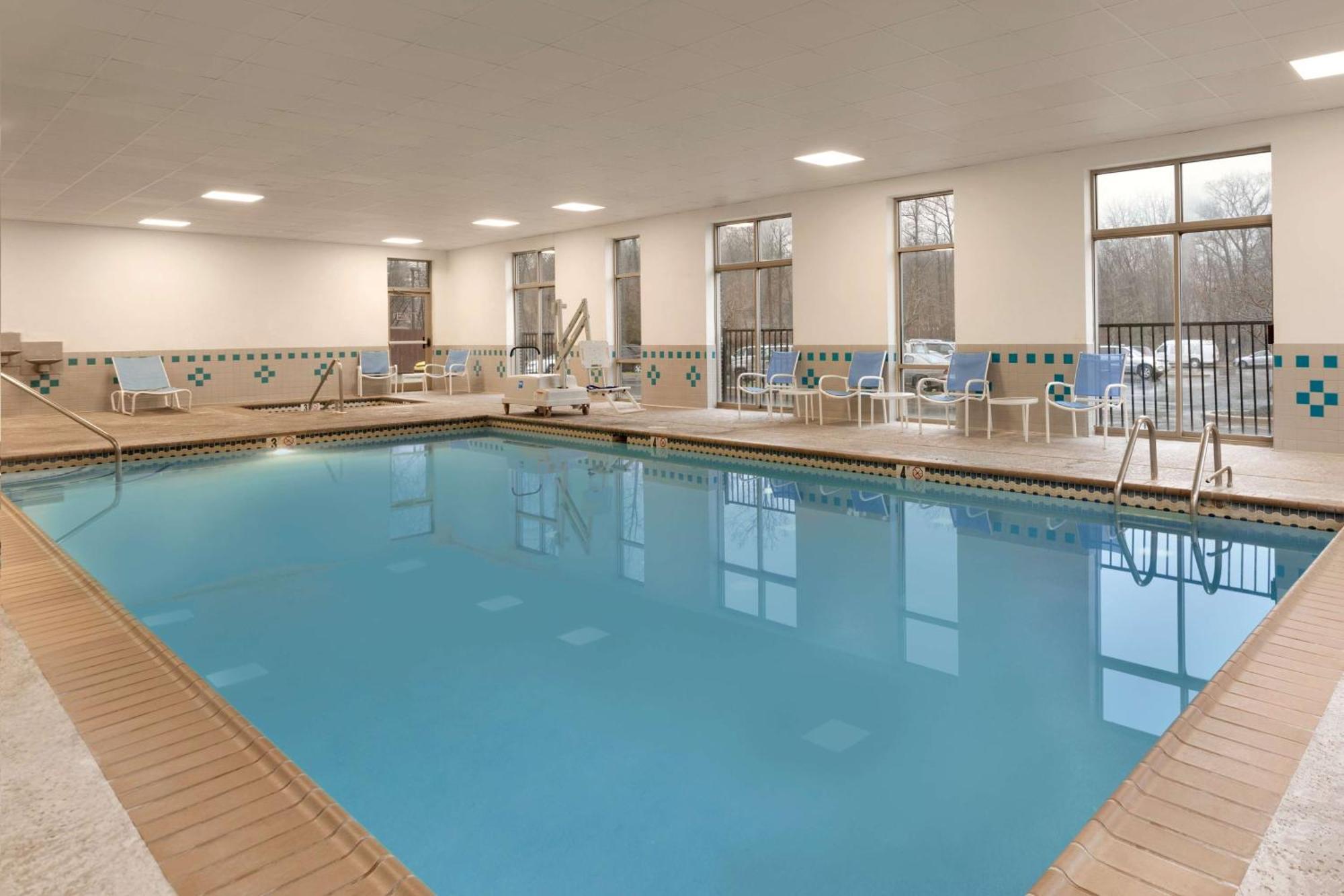 Embassy Suites Newark - Wilmington/South Exteriör bild