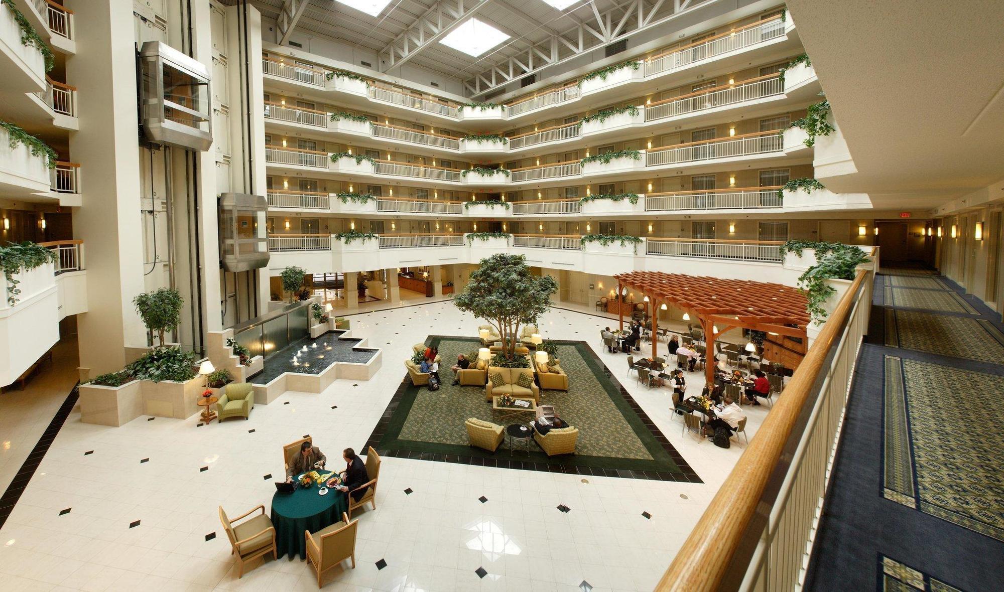 Embassy Suites Newark - Wilmington/South Exteriör bild